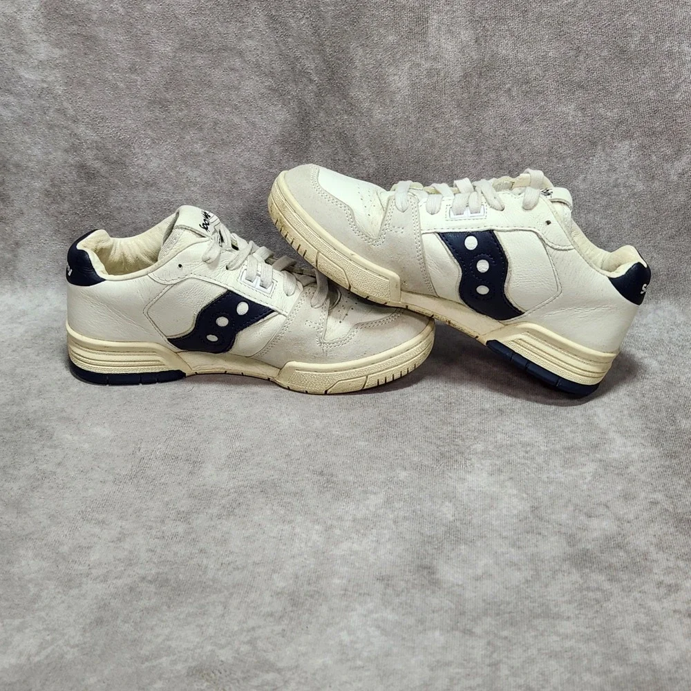Saucony Spot-bilt Sonic Low Cream Navy Leather Suede Sneakers Mens 6 Womens 7.5